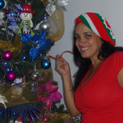 Jenny Quintero Photo 26