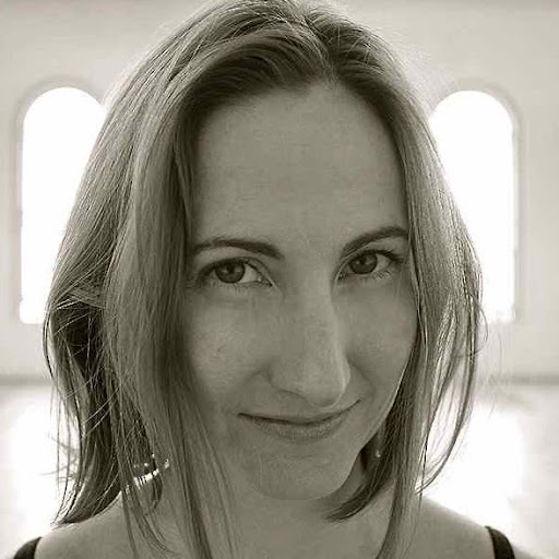 Angela Jamison Photo 33