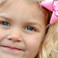 Julie Perlman Photo 4