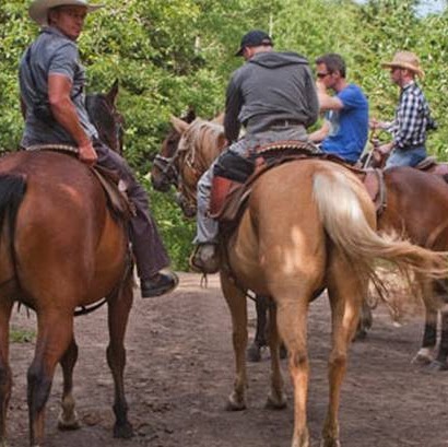 Erik Harvey Photo 34