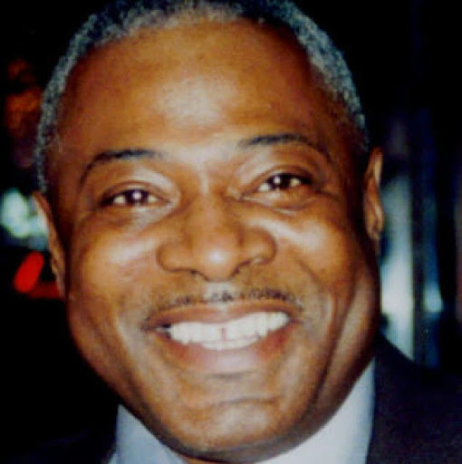 Bennie Warren Photo 4