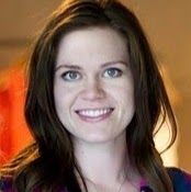 Rachel Walker Photo 16