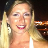 Kirsten Reynolds Photo 17