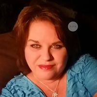 Elizabeth Vaughan Photo 33