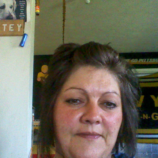 Julie Hedrick Photo 29