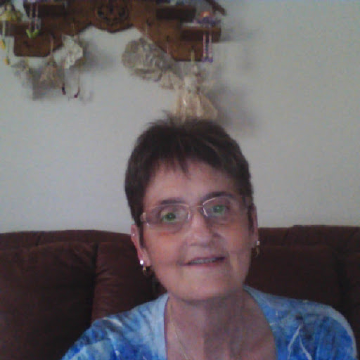 Pamela Barnett Photo 17