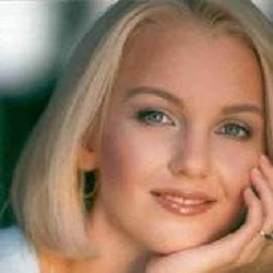 Terri Moore Photo 23