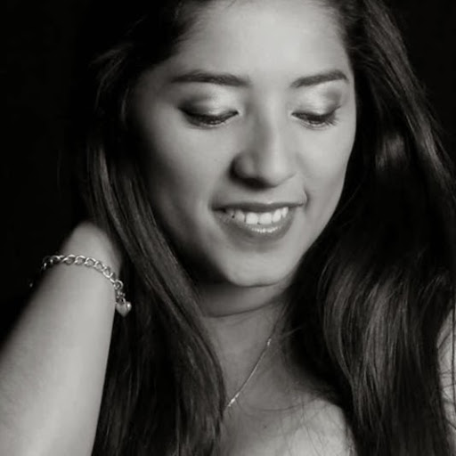 Brenda Salinas Photo 7