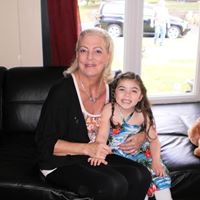 Angelica Peck Photo 5