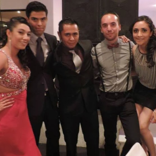 Jose Amador Photo 41