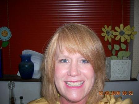 Diana Robertson Photo 23