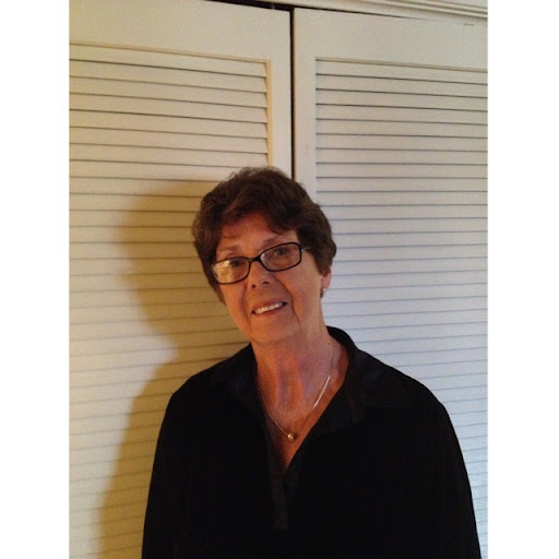 Barbara Green Photo 15