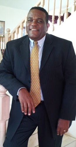 Charles Gibbs Photo 42