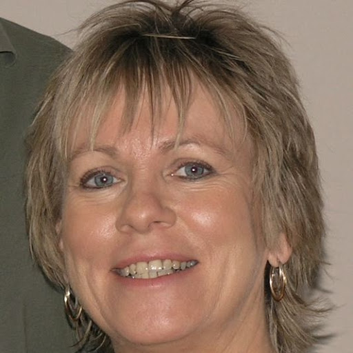 Kris Jennings Photo 6