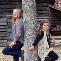 Julie Scoggins Photo 9