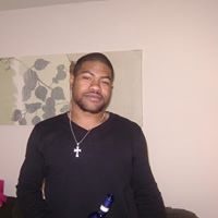 Robert Hayes Photo 15