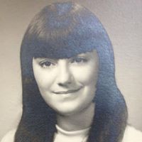 Sharon Myers Photo 17