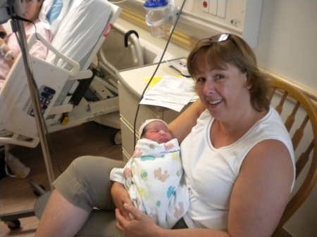 Nancy Calhoun Photo 16