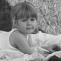 Robin Hurst Photo 21