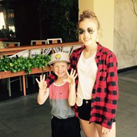 Kristen Read Photo 10