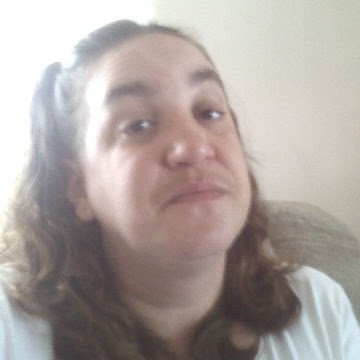 Stephanie Franks Photo 19