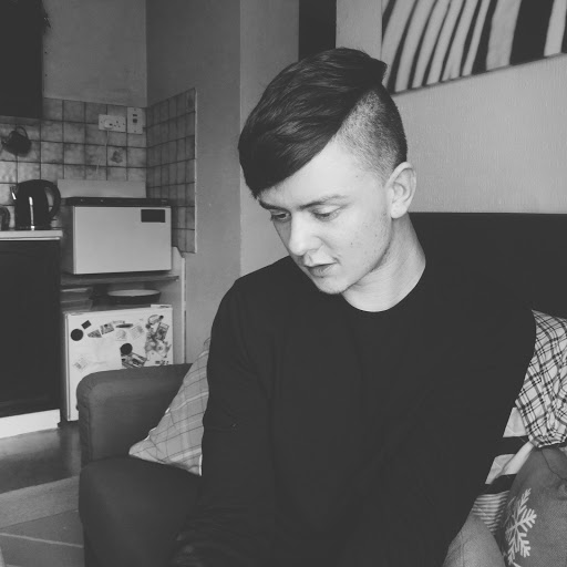 Nicholas Carey Photo 21