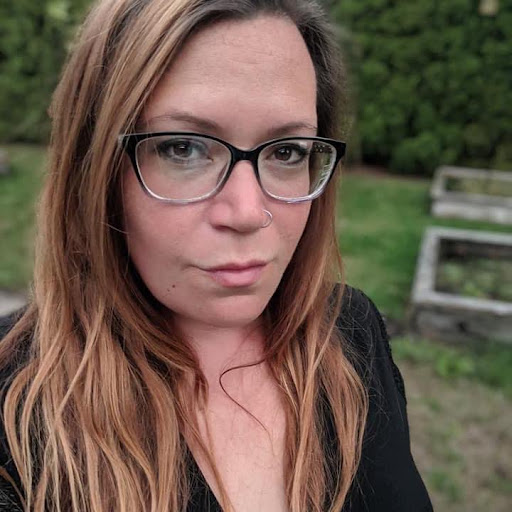 Sarah Roth Photo 18