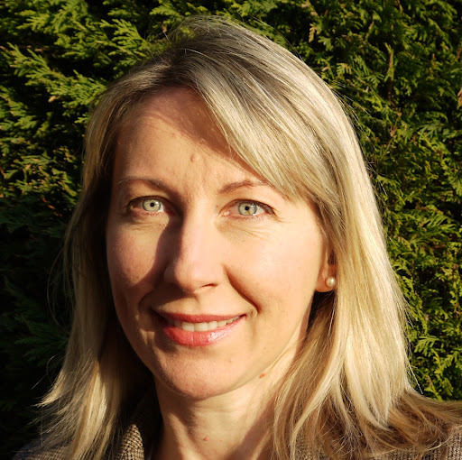 Tanya Ellis Photo 30