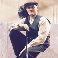 Robert Saxton Photo 23