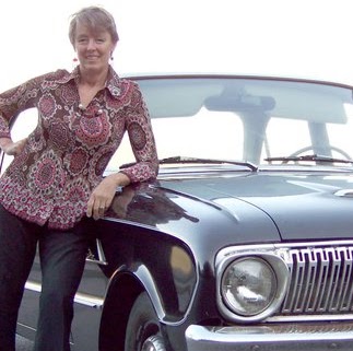 Elizabeth Maxwell Photo 48 Elizabeth Maxwell Photo 48