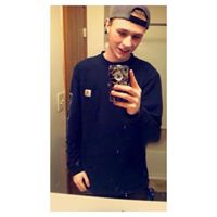 Riley Powers Photo 16