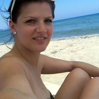 Julie Summer Photo 33