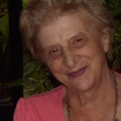 Ada Alvarez Photo 10