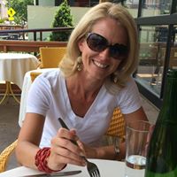 Sarah Callender Photo 34