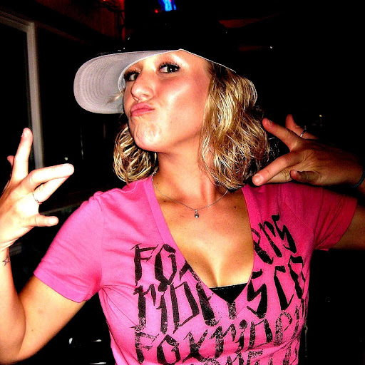 Stephanie Martell Photo 3