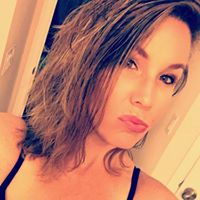 Julia Neville Photo 6