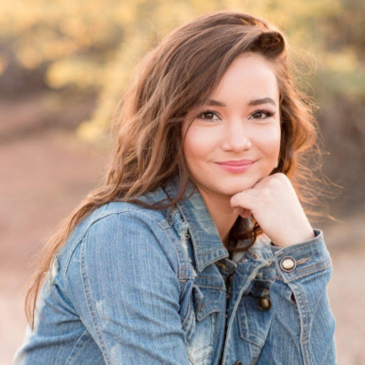 Lauren Washburn Photo 5