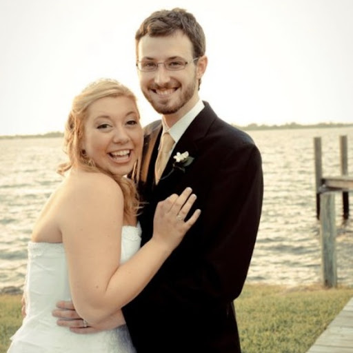 Sara Mueller Photo 17