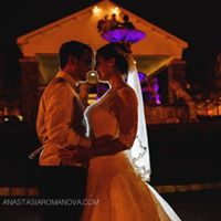 Kristine Dickinson Photo 17