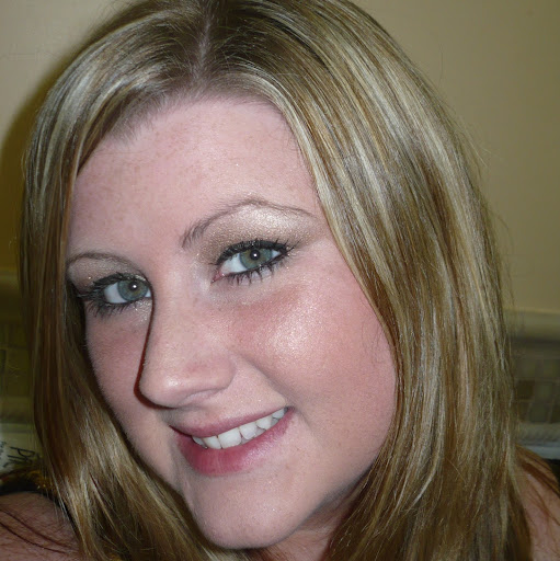 Christie Williams Photo 43
