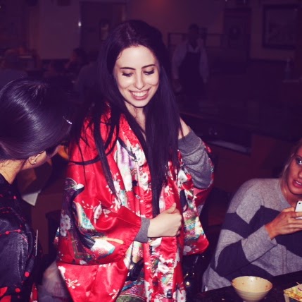 Lindsay Barker Photo 12