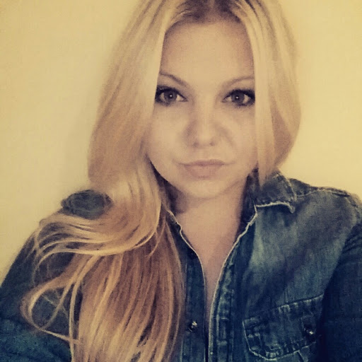 Kimberly Austin Photo 15