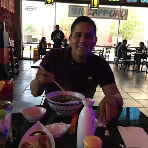 Aldo Gonzalez Photo 36