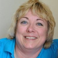 Carmen Schroeder Photo 20
