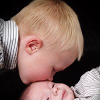 Elizabeth Cherry Photo 18