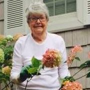 Roberta Jordan Photo 9