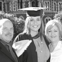 Robyn Simmons Photo 14