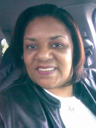 Aletha Robinson Photo 4