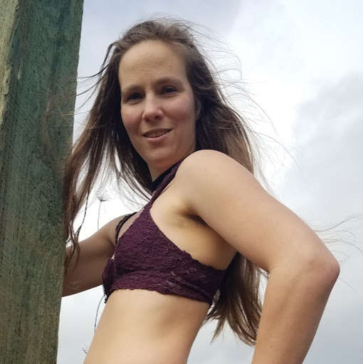 Catherine Anderson Photo 38