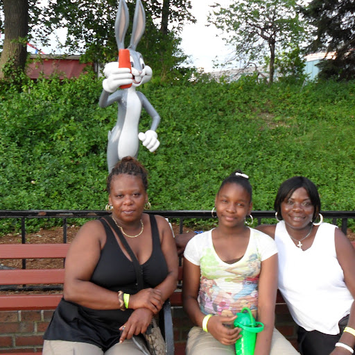 Jennifer Garvin Photo 6